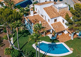 Ref. 2403346 | Charming villa with pool with Mediterranean accents