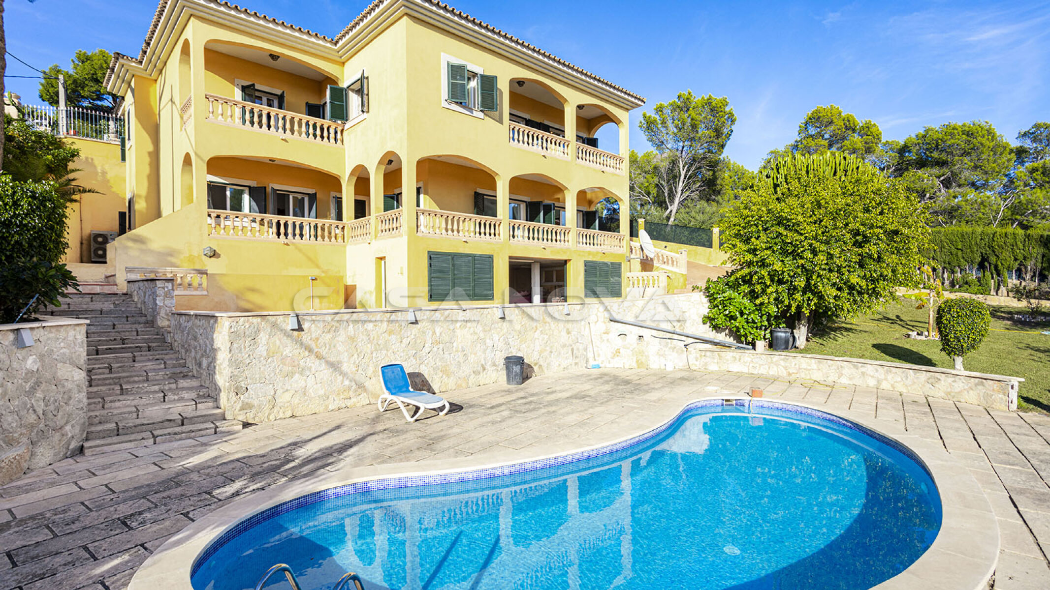 Villa mit Gsteapartment und privatem Pool