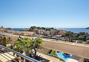 Ref. 1303621 | Penthouse with sea views and private pool