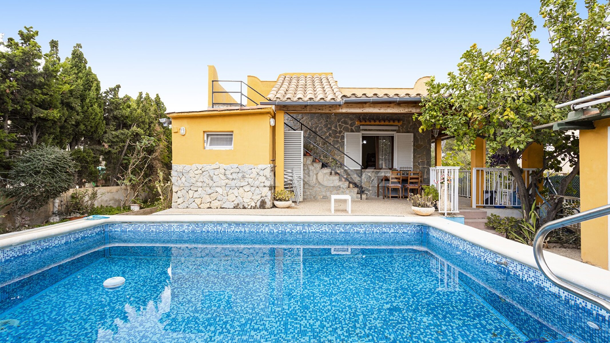 Villa in Mallorca with pool in quiet residential area and lots of privacy