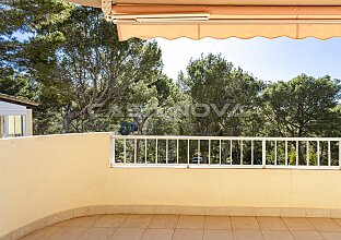 Ref. 1303684 | Renovated apartment with sea view 